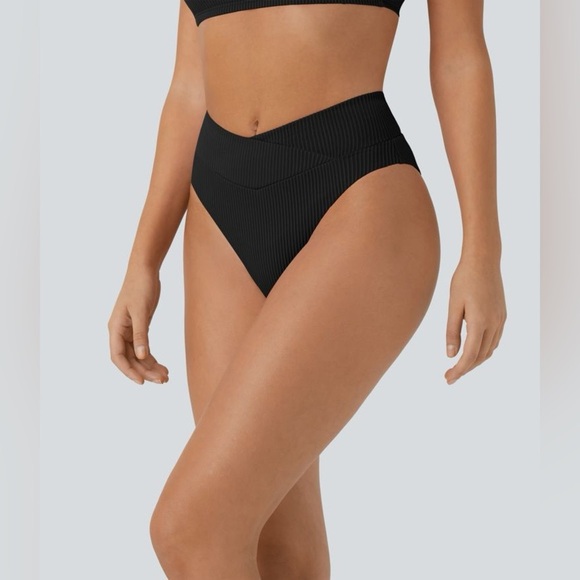 HALARA Ribbed Crossover Bikini Bottom Swimsuit | SMALL| - Picture 3 of 5